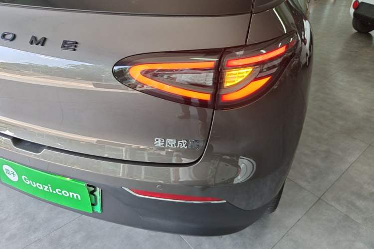 Used Geely Galaxy Geome 2025 310km Youth Edition Right Rear Taillight