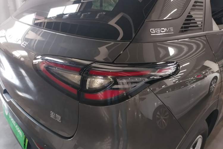 Used Geely Galaxy Geome 2025 310km Youth Edition Right Rear Taillight