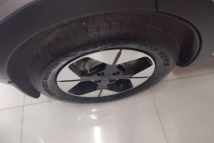 Used Geely Galaxy Geome 2025 310km Dream Edition Right Rear Wheel Hub