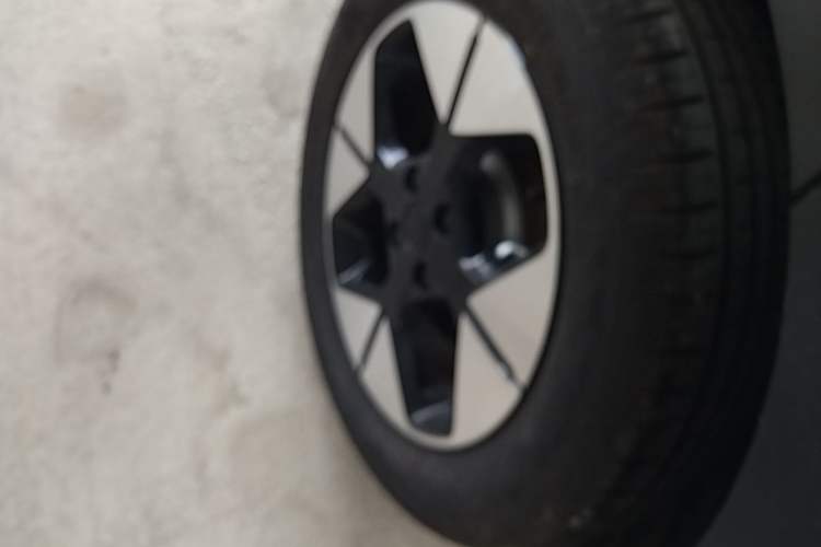 Used Geely Galaxy Geome 2025 310km Dream Edition Right Rear Wheel Hub
