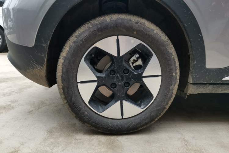 Used Geely Galaxy Geome 2025 310km Dream Edition Right Rear Wheel Hub