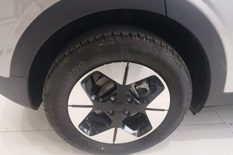 Used Geely Galaxy Geome 2025 UP 410km Exploration Edition Right Rear Wheel Hub