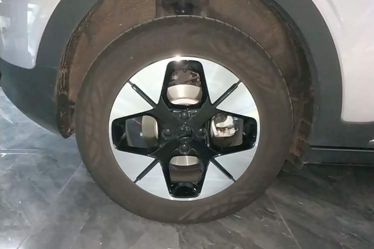 Used Geely Galaxy Geome 2025 310km Dream Edition Right Rear Wheel Hub