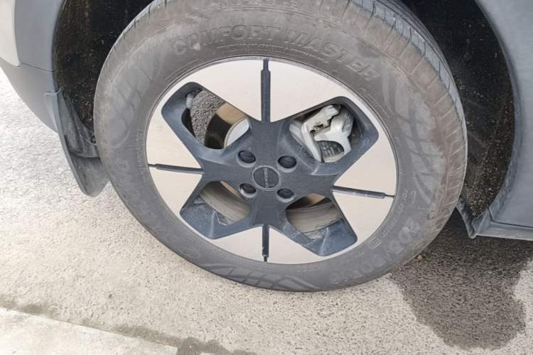 Used Geely Galaxy Geome 2025 310km Dream Edition Right Rear Wheel Hub