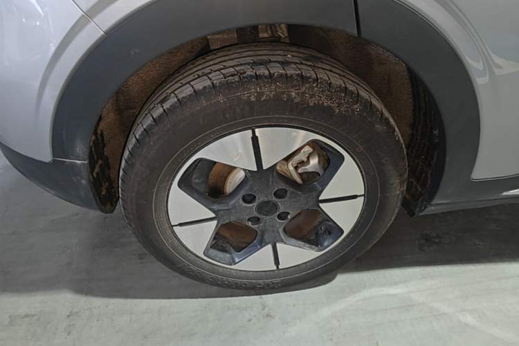Used Geely Galaxy Geome 2025 310km Dream Edition Right Rear Wheel Hub