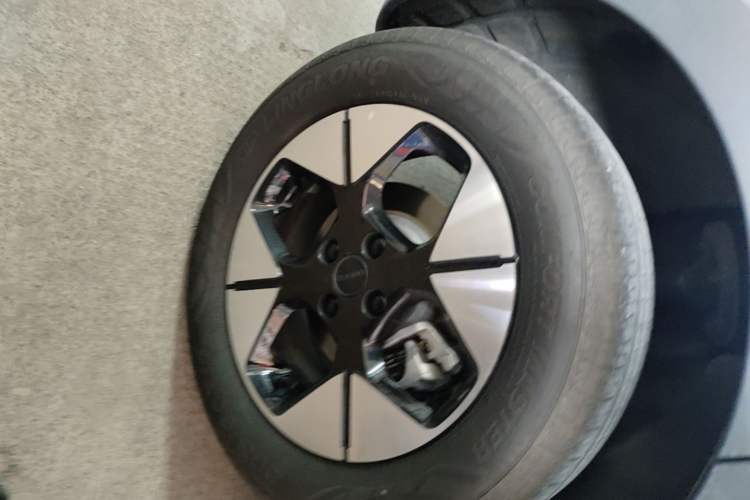 Used Geely Galaxy Geome 2025 310km Dream Edition Right Rear Wheel Hub