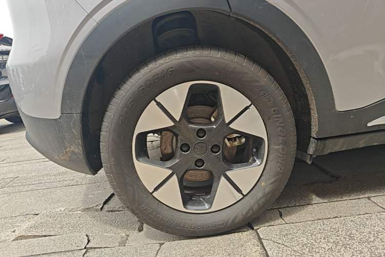 Used Geely Galaxy Geome 2025 310km Dream Edition Right Rear Wheel Hub