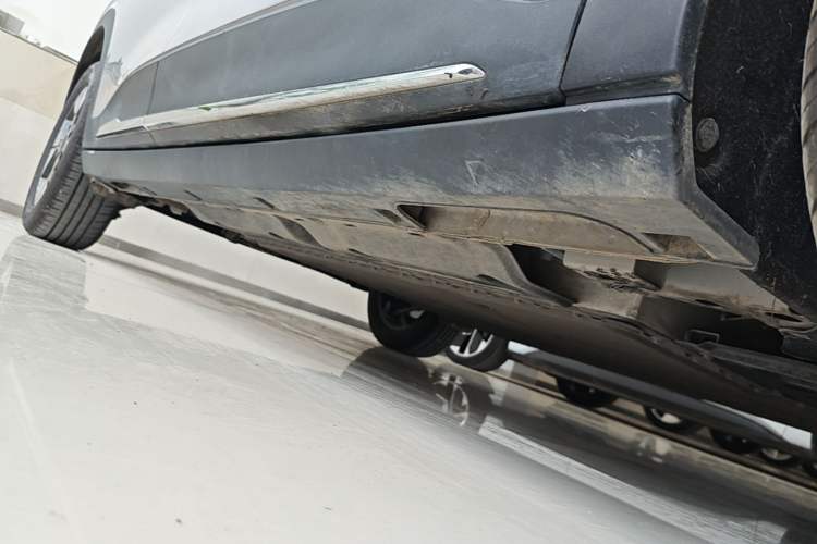 Used Geely Galaxy Geome 2025 310km Dream Edition Right Side Sill