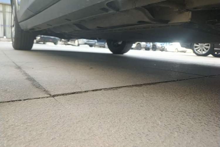 Used Geely Galaxy Geome 2025 310km Youth Edition Right Side Sill