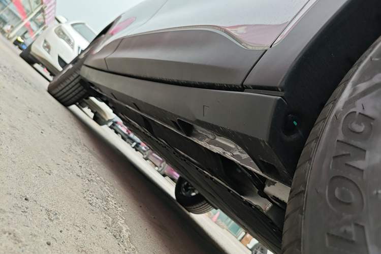 Used Geely Galaxy Geome 2025 410 km Free Version Right Side Sill