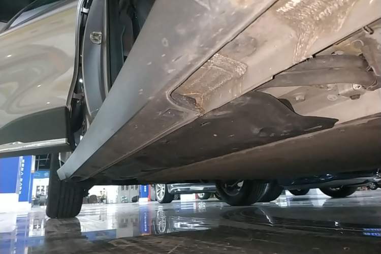 Used Geely Galaxy Geome 2025 310km Dream Edition Right Side Sill