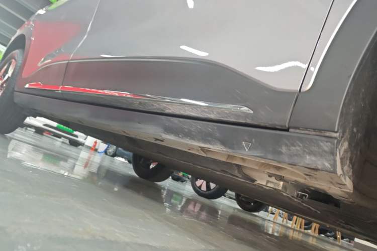 Used Geely Galaxy Geome 2025 310km Dream Edition Right Side Sill