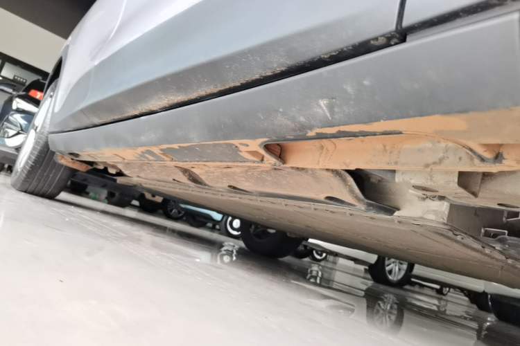 Used Geely Galaxy Geome 2025 410 km Free Version Right Side Sill