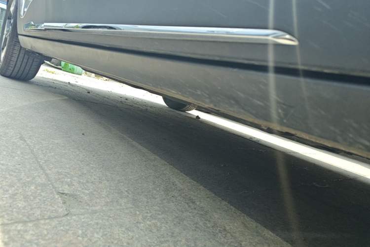 Used Geely Galaxy Geome 2025 310km Dream Edition Right Side Sill
