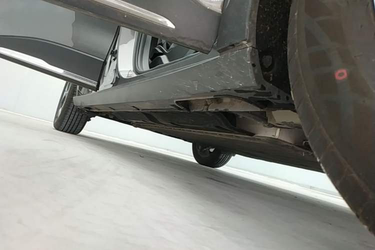 Used Geely Galaxy Geome 2025 310km Dream Edition Right Side Sill