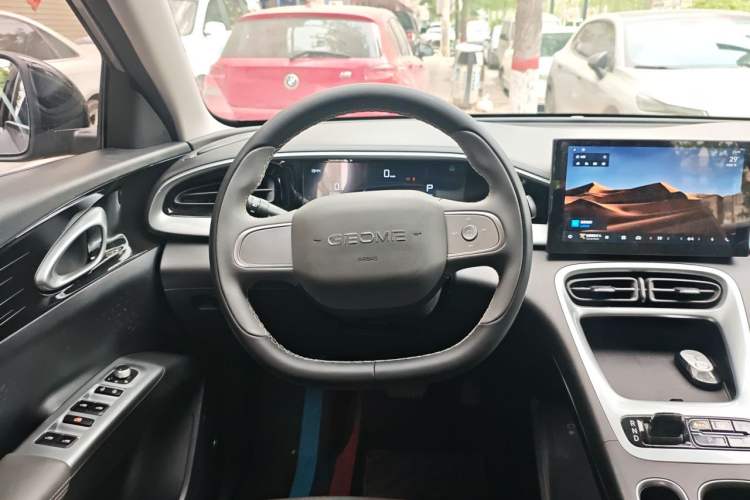 Used Geely Galaxy Geome 2025 310km Youth Edition Steering Wheel