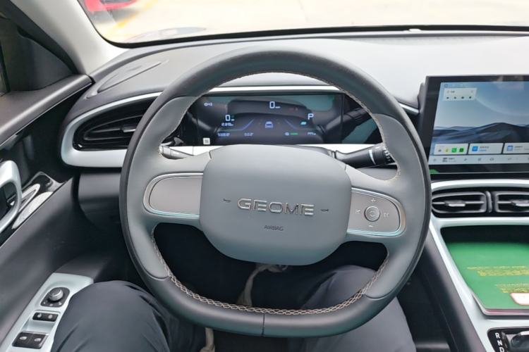 Used Geely Galaxy Geome 2025 310km Youth Edition Steering Wheel