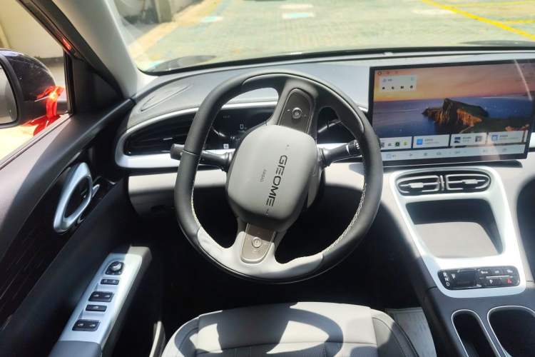 Used Geely Galaxy Geome 2025 UP 410km Exploration Edition Steering Wheel