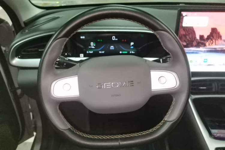 Used Geely Galaxy Geome 2025 310km Dream Edition Steering Wheel