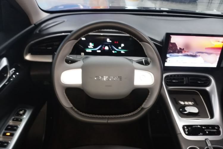 Used Geely Galaxy Geome 2025 310km Youth Edition Steering Wheel