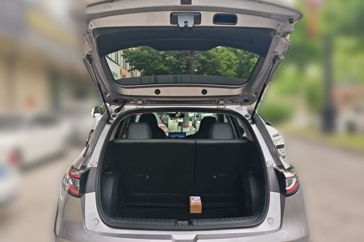 Used Geely Galaxy Geome 2025 310km Youth Edition Trunk