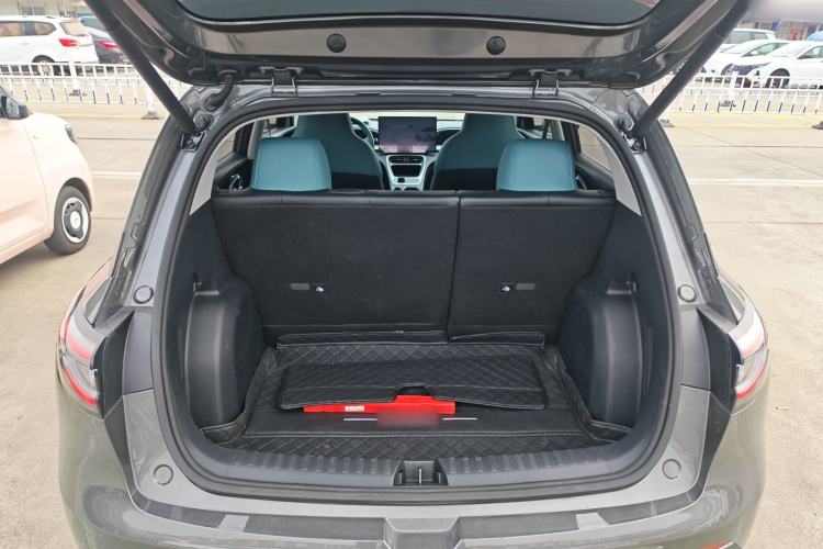 Used Geely Galaxy Geome 2025 UP 410km Exploration Edition Trunk