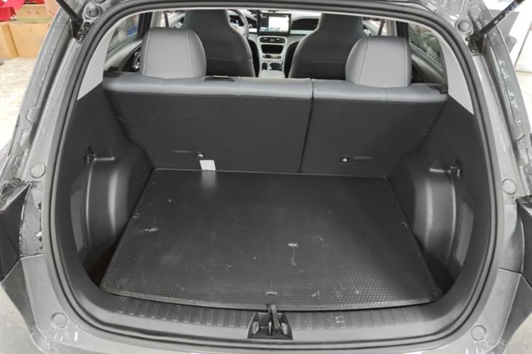 Used Geely Galaxy Geome 2025 310km Youth Edition Trunk