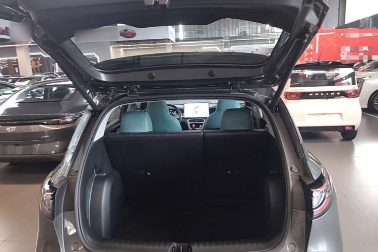 Used Geely Galaxy Geome 2025 310km Dream Edition Trunk