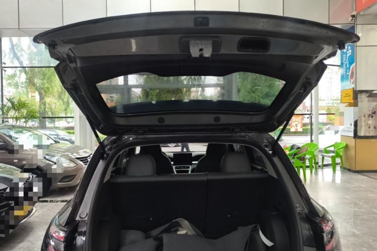 Used Geely Galaxy Geome 2025 310km Youth Edition Trunk