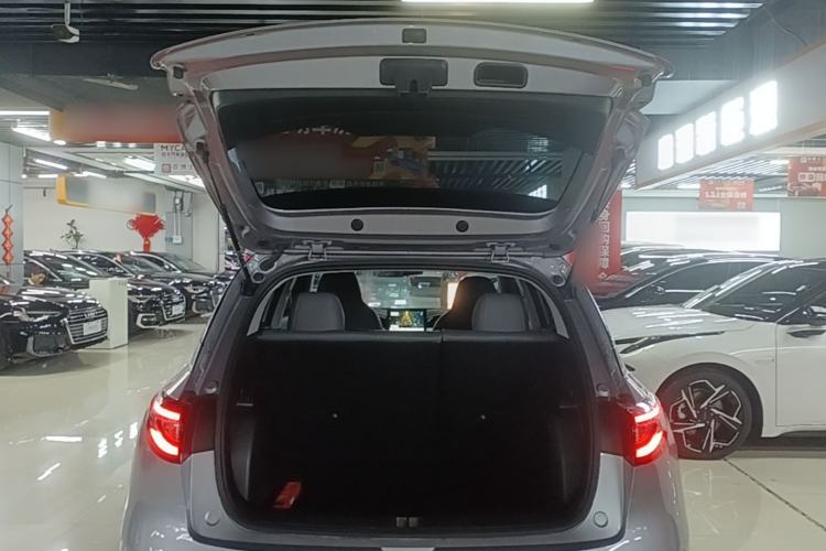 Used Geely Galaxy Geome 2025 310km Youth Edition Trunk