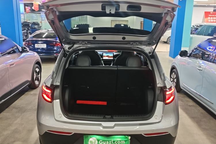 Used Geely Galaxy Geome 2025 310km Youth Edition Trunk