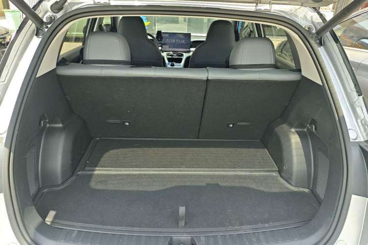 Used Geely Galaxy Geome 2025 310km Dream Edition Trunk