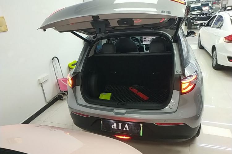Used Geely Galaxy Geome 2025 UP 410km Exploration Edition Trunk