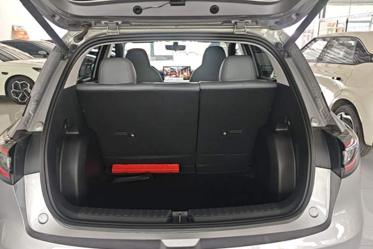 Used Geely Galaxy Geome 2025 310km Dream Edition Trunk