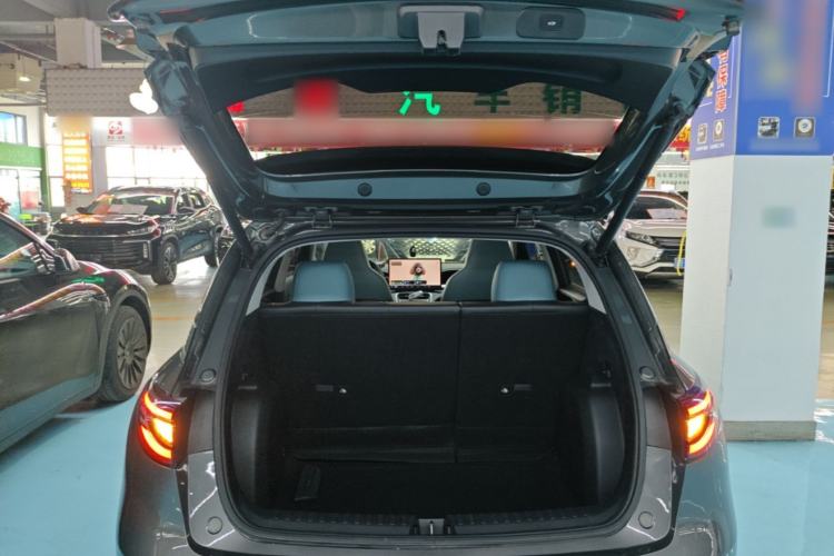 Used Geely Galaxy Geome 2025 UP 410km Exploration Edition Trunk