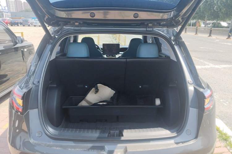 Used Geely Galaxy Geome 2025 310km Dream Edition Trunk