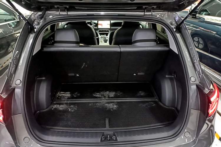 Used Geely Galaxy Geome 2025 310km Youth Edition Trunk