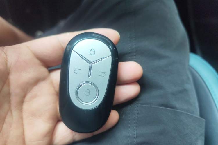 Used Geely Galaxy Geome 2025 310km Youth Edition Vehicle Key
