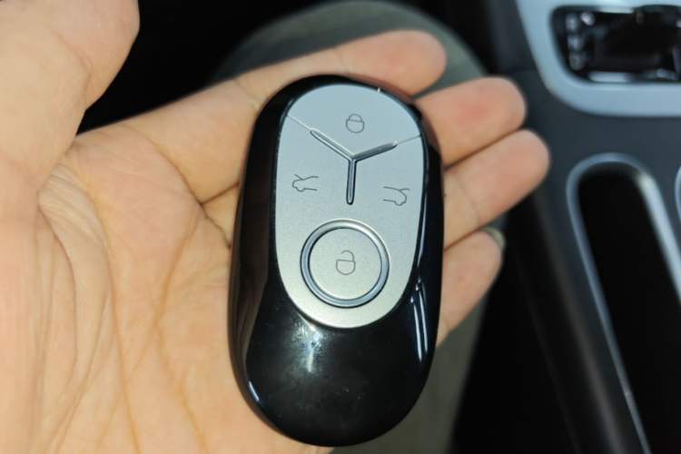 Used Geely Galaxy Geome 2025 310km Youth Edition Vehicle Key