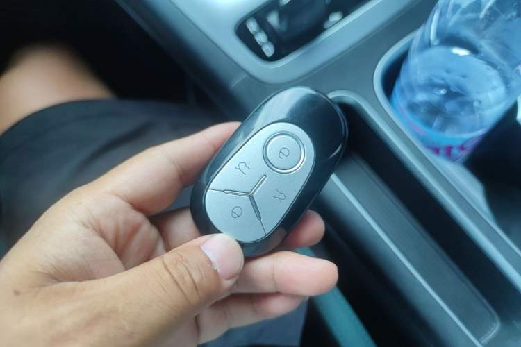 Used Geely Galaxy Geome 2025 310km Youth Edition Vehicle Key