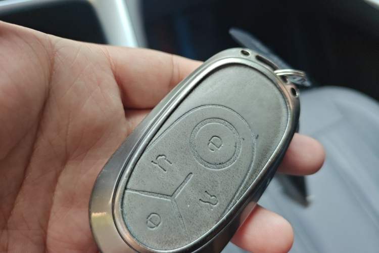 Used Geely Galaxy Geome 2025 310km Youth Edition Vehicle Key