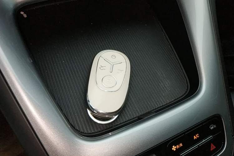 Used Geely Galaxy Geome 2025 310km Dream Edition Vehicle Key
