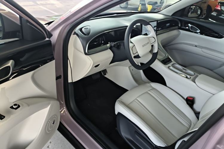 Used Geely Galaxy Geome 2025 310km Dream Edition Driver Seat
