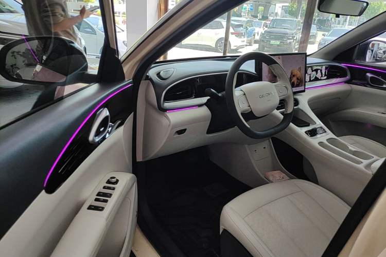 Used Geely Galaxy Geome 2025 UP 410km Exploration Edition Driver Seat