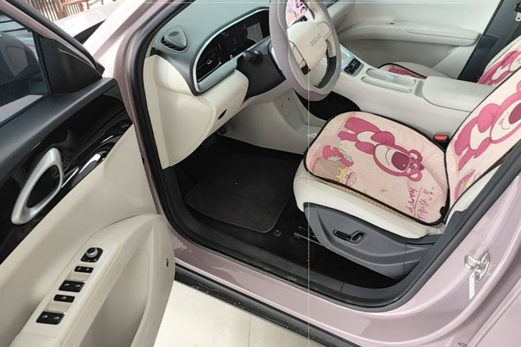 Used Geely Galaxy Geome 2025 UP 410km Exploration Edition Driver Seat