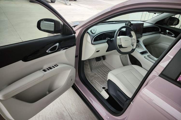 Used Geely Galaxy Geome 2025 310km Dream Edition Driver Seat