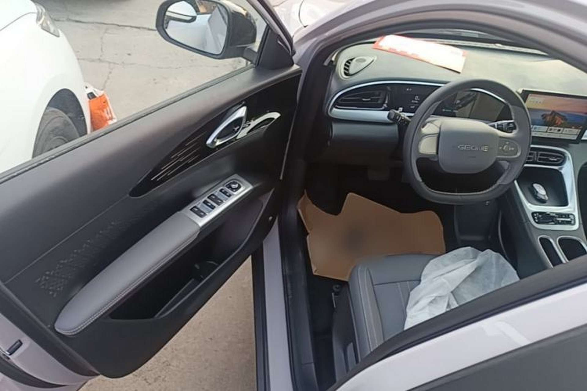 Used Geely Galaxy Geome 2025 310km Youth Edition Driver Seat