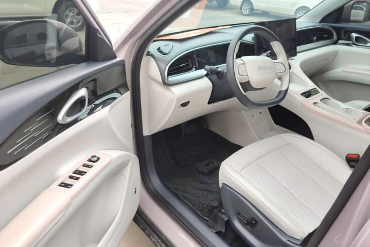 Used Geely Galaxy Geome 2025 UP 410km Exploration Edition Driver Seat