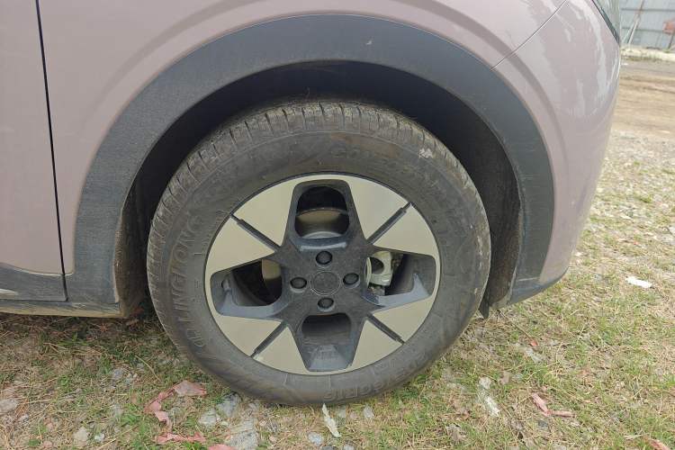 Used Geely Galaxy Geome 2025 310km Dream Edition Exterior 1