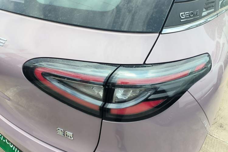 Used Geely Galaxy Geome 2025 UP 410km Exploration+ Edition Exterior 3